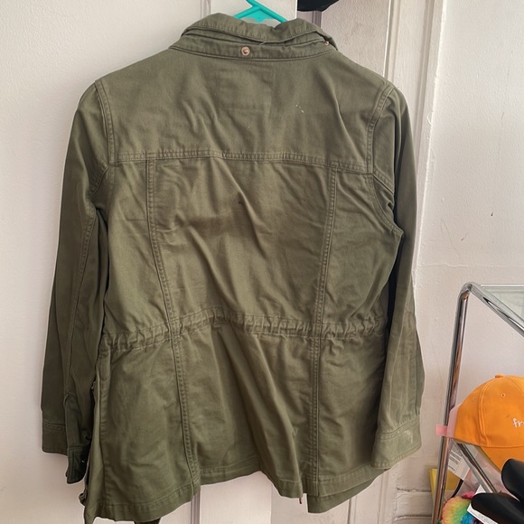 Green Cute Jacket - Picture 2 of 2